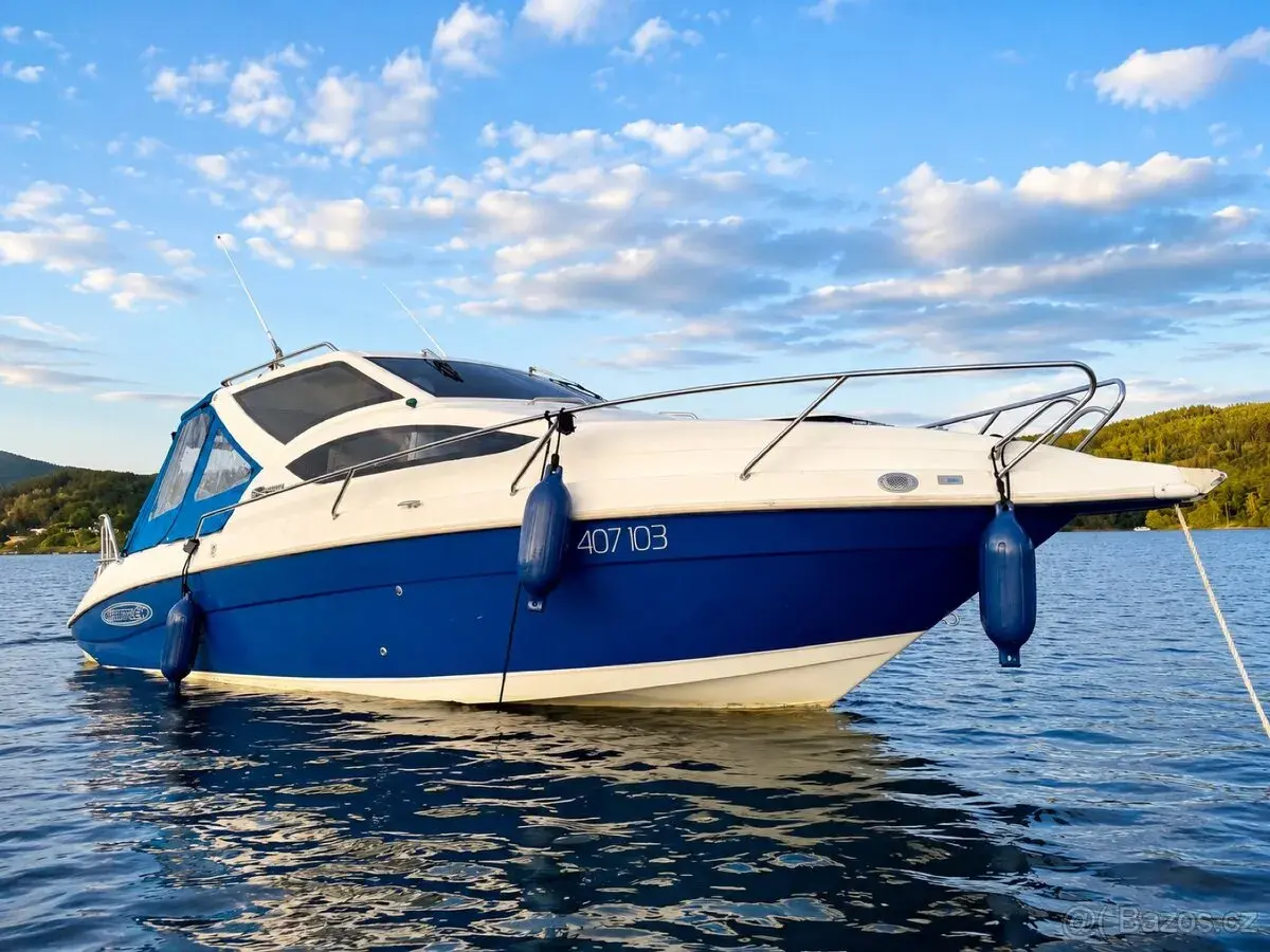Whittley CR 2590 Hardtop / MerCruiser 4.3 MPI / motorová lod