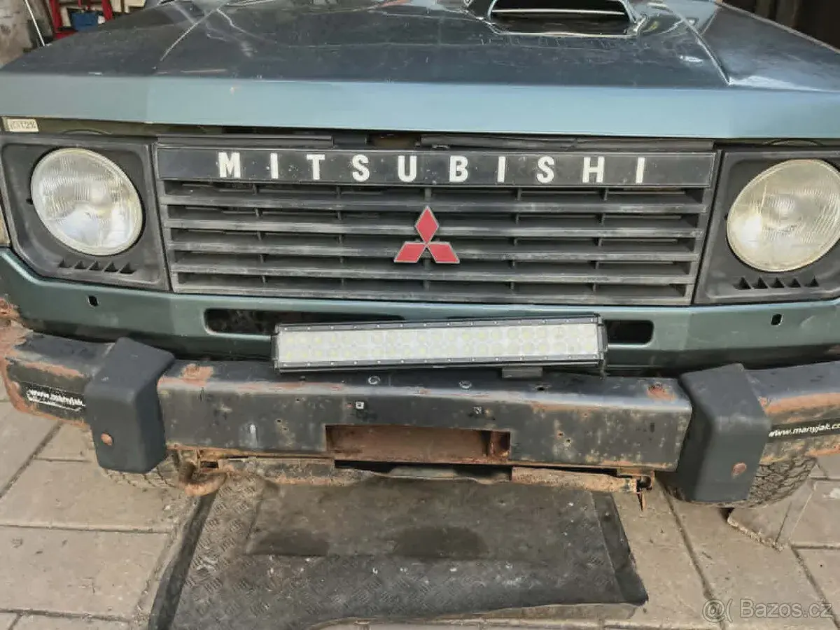 Pajero 1 2,4TD 1985 Wagon torzo s CZ doklady, EKO zaplaceno