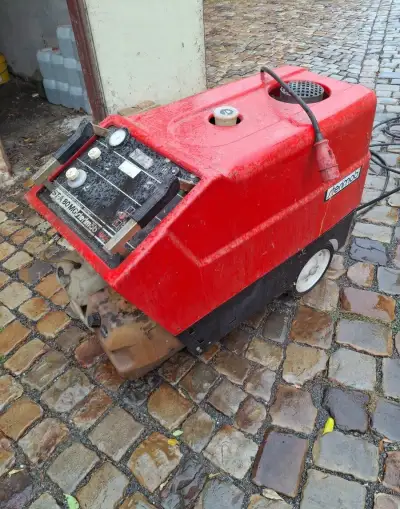 Teplovodní vysokotlaký čistič zn.Sterimob