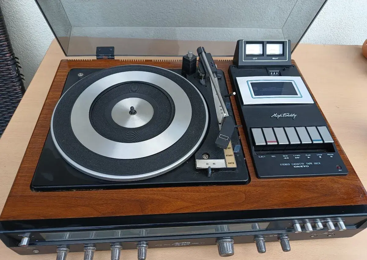 ONKYO F-7 vintage audio