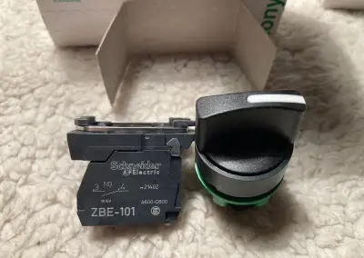 Schneider hlavice XB5AD21