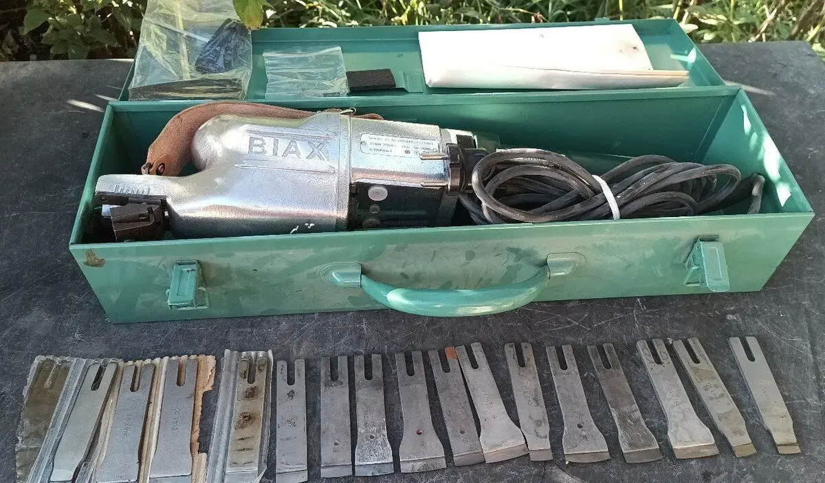 Ruční elektrický zaškrabávák BIAX BL 40