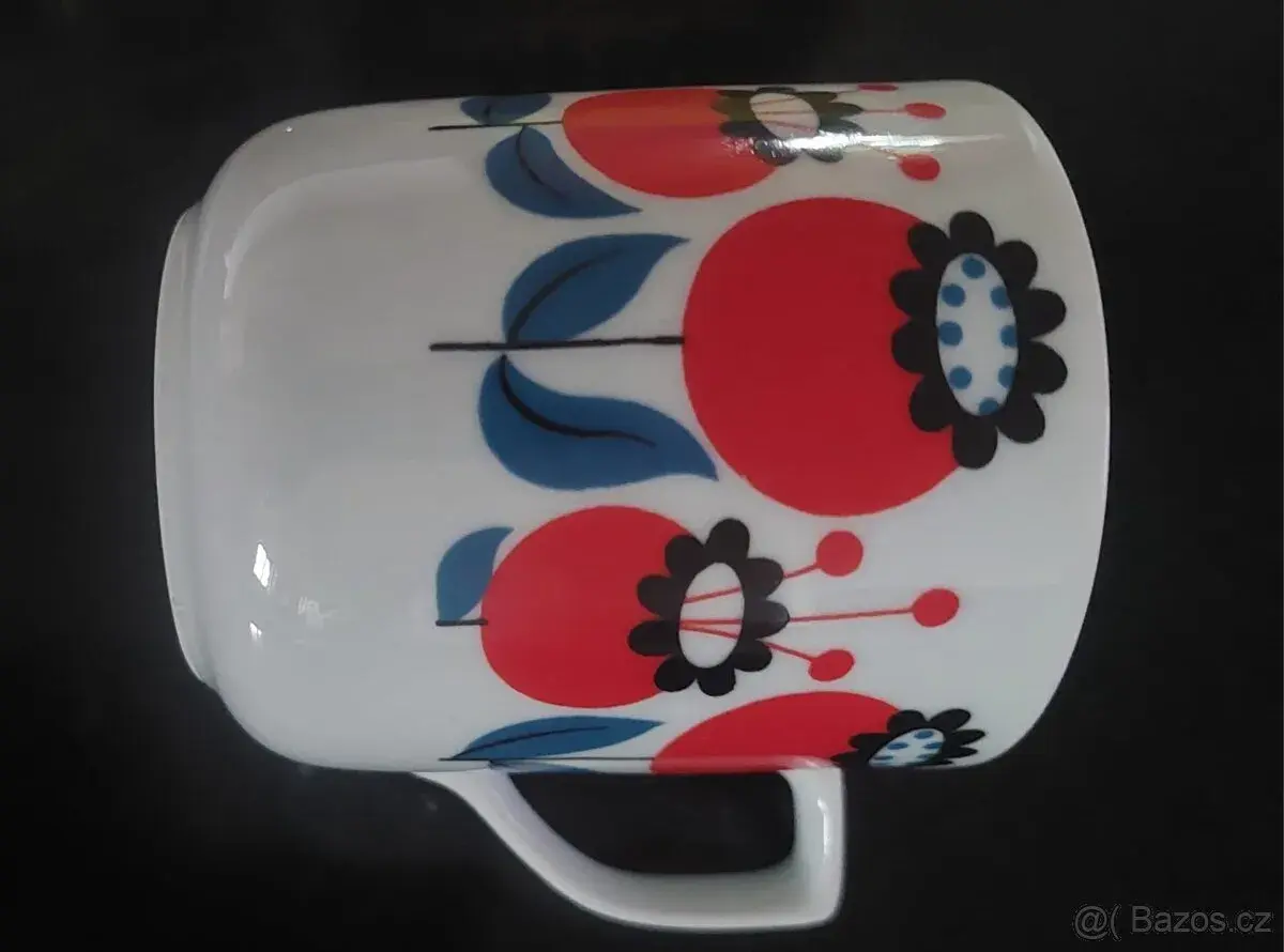 Retro sběratelský hrneček Makovice ,ČSSR