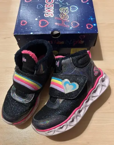 Podzimní / zimní svítící Skechers - velikost 30