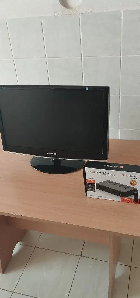 PC monitor sTv
