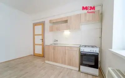 Pronájem bytu 1+1, 37 m², Plzeň, ul. Sladkovského