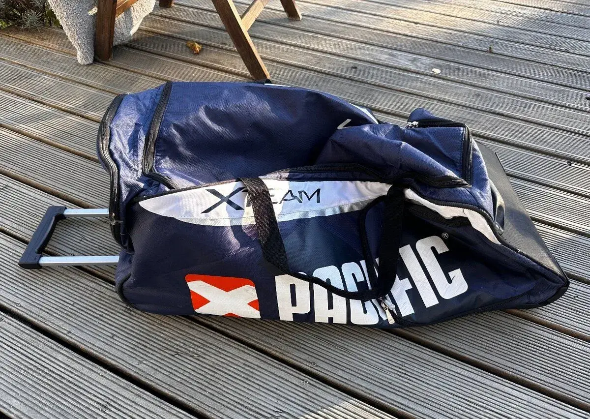 Cestovní taška na kolečkách PACIFIC xTeam
