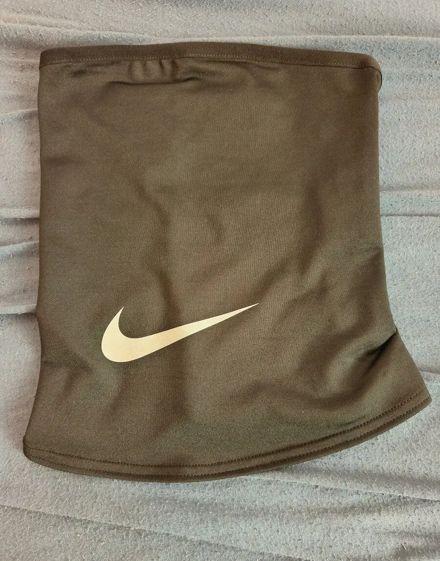 Nákrčník Nike DRI-FIT