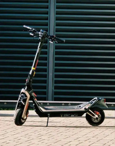 Segway SuperScooter GT3 Pro – Skvělý stav