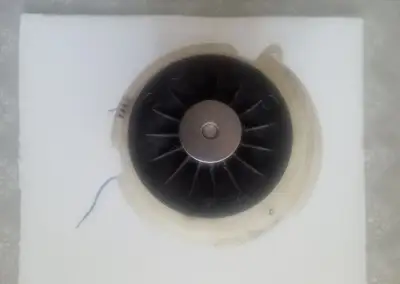 Elektromotor ze sekačky trávy zn.Bosch