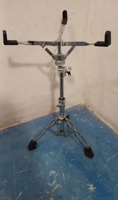Stojan na malý buben - snare Tamburo
