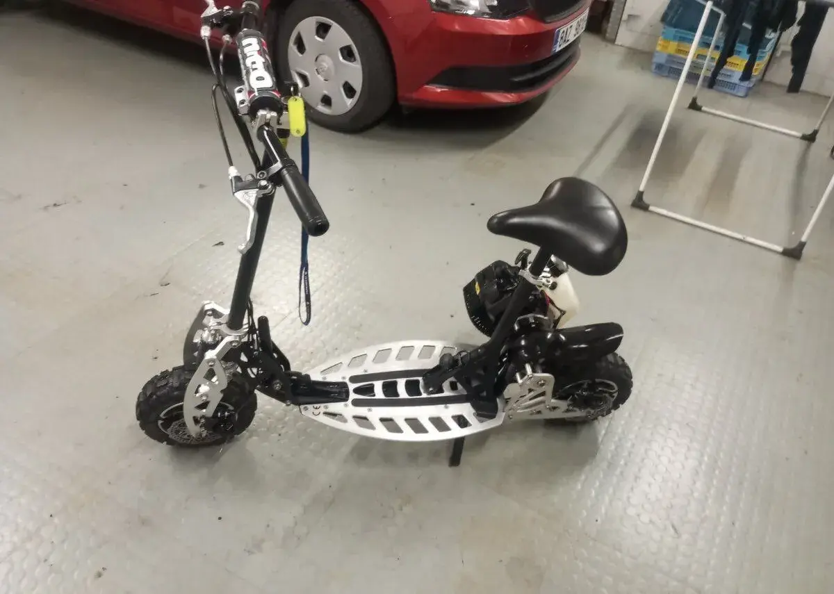 Koloběžka motorová benzínová Nitro scooters