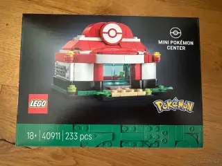 LEGO 40911 Mini Pokémon Center