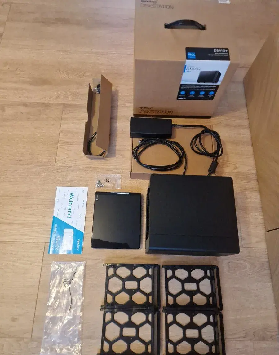 Server synology DS415+