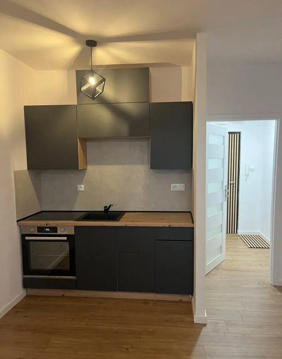 1+kk 31 m² po rekonstrukci, Karviná, vhodný na investici.