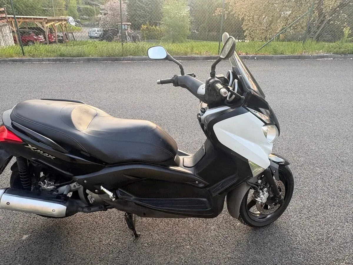 Yamaha x Max 250 2012