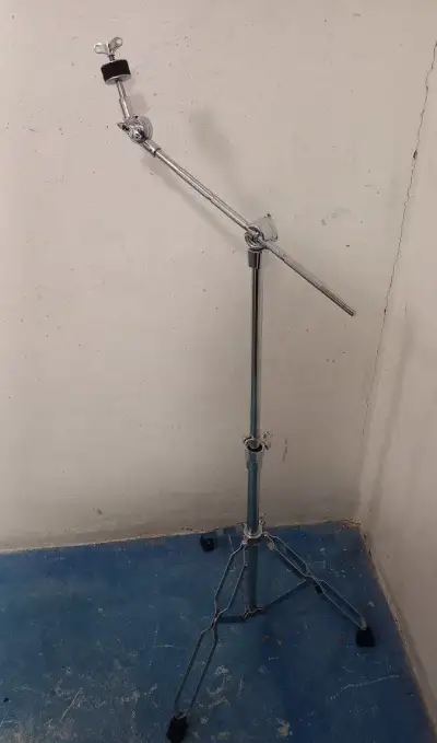 Tamburo stojan na činel šibenice