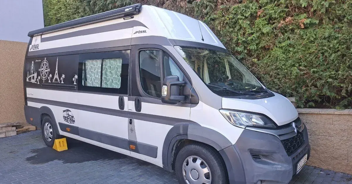 Půjčím obytnou dodávku pro 2 dospělé os.+ malé dítě. Karavan