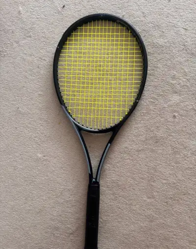 Tenisová raketa Head Gravity MP 2023 L2