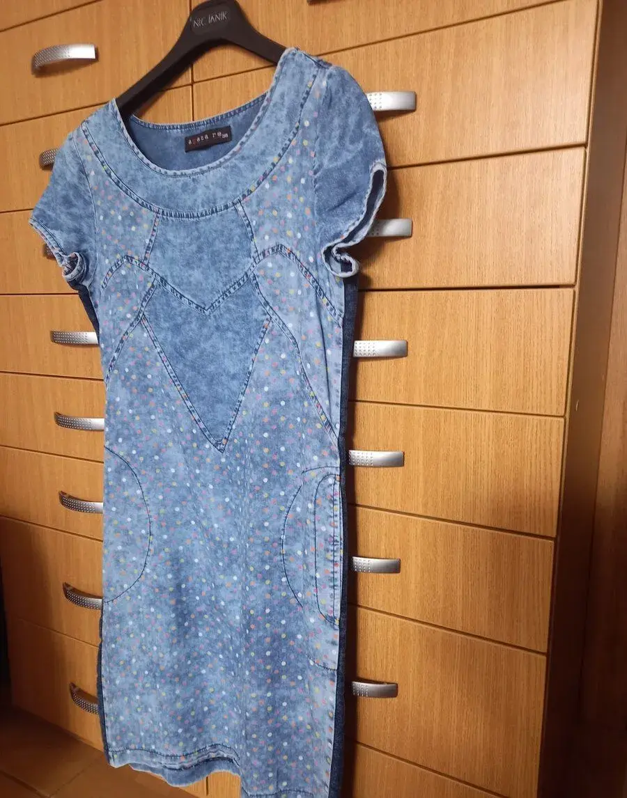 šaty vel. 38 - barva džínovina tenký materiál