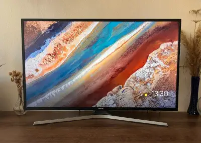 4K UHD 40" Smart TV Samsung (101cm)