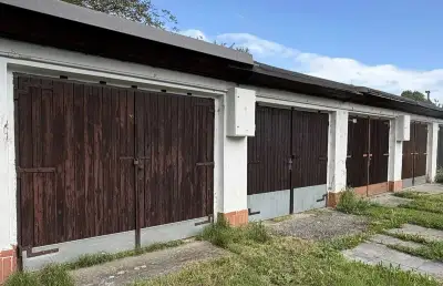 Garáž 18m², Otrokovice Štěrkoviště