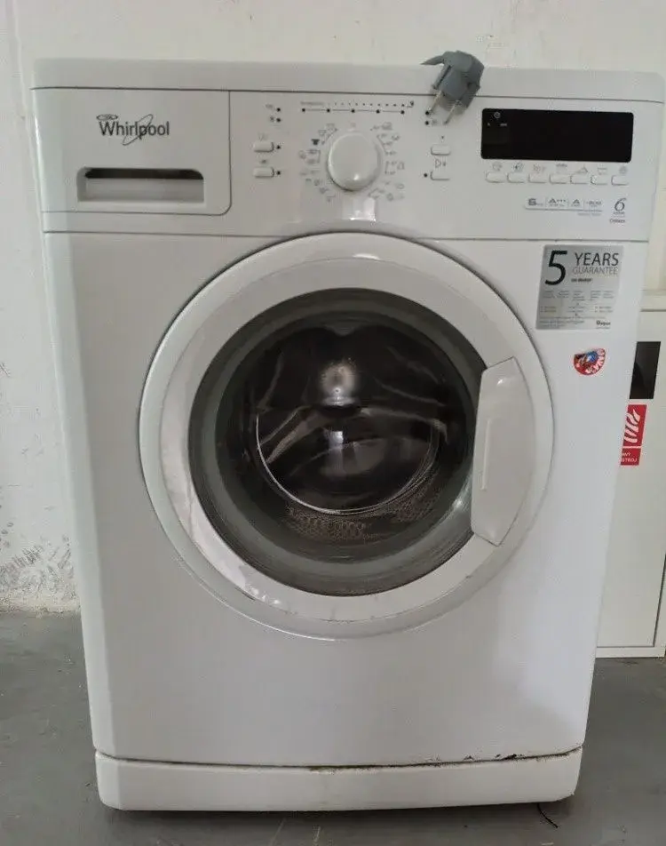 Pračku Whirpool