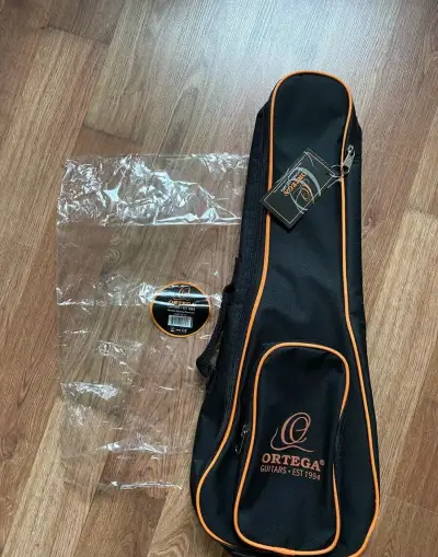 Nové polstrované pouzdro Ortega na ukulele - orig. balení