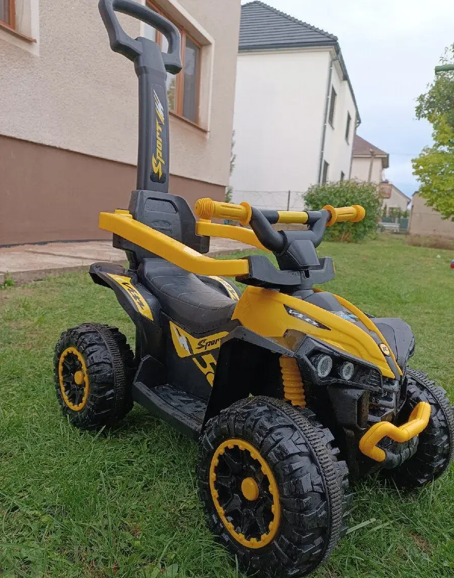Dětské odrážedlo