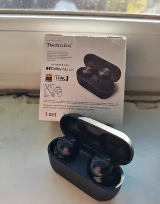 Technics EAH-AZ100 – černá, kompletní balení