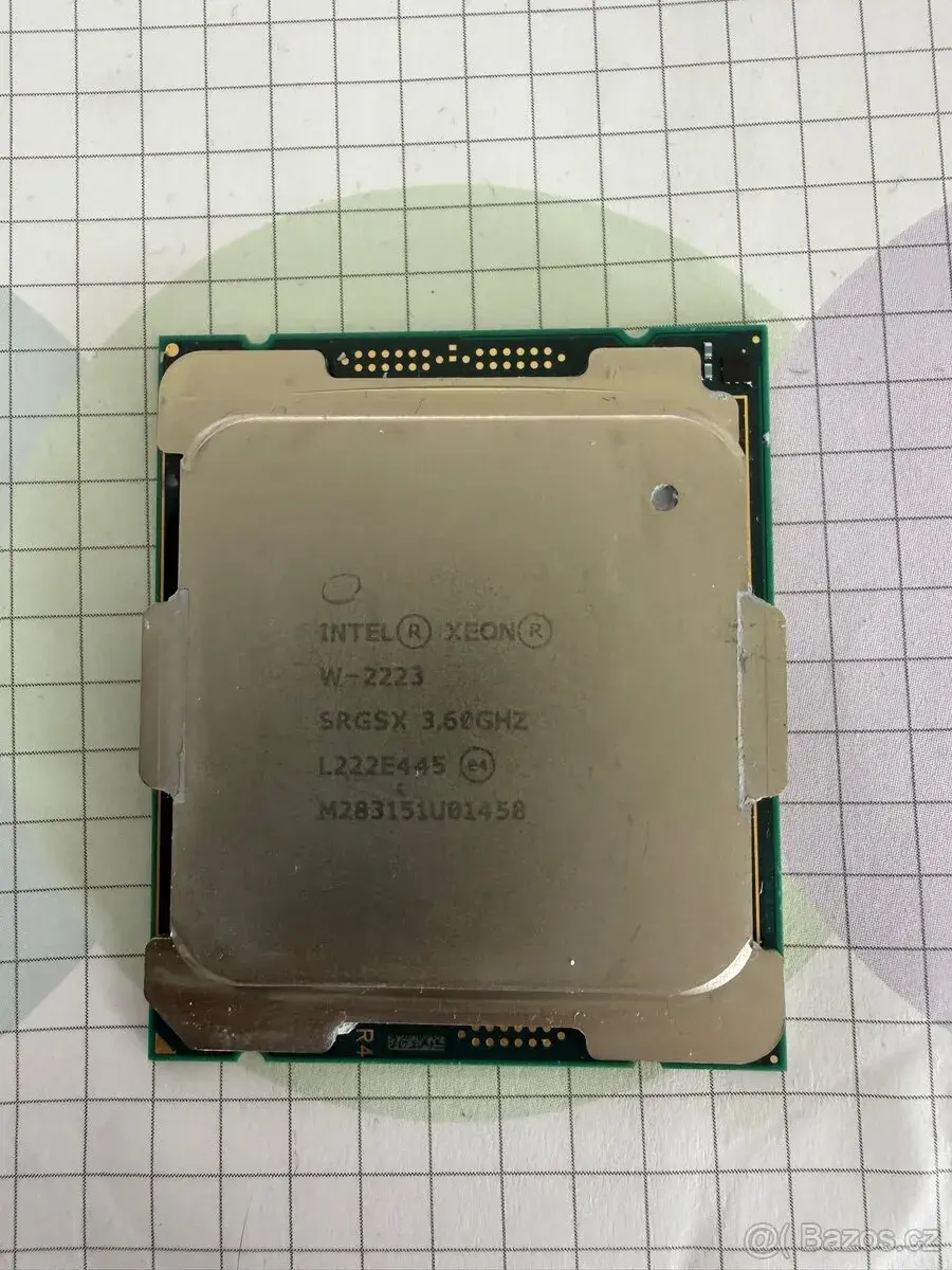 Intel Xeon W-2223 & Intel Xeon W-2104