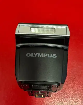 Olympus blesk FL-LM3 - nový