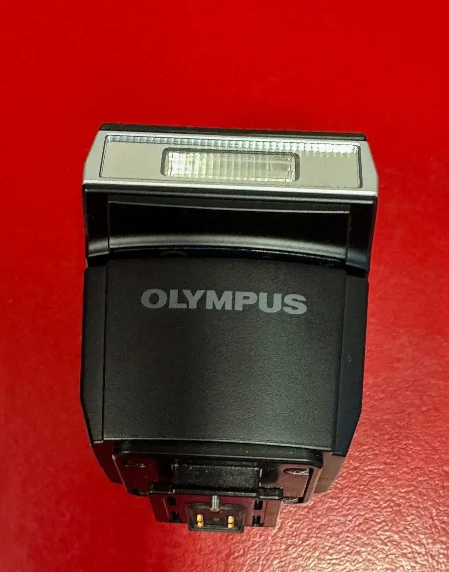 Olympus blesk FL-LM3 - nový
