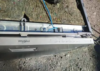 VESTAVNOU MYCKU ZN.WHIRLPOOL---60CM----DOVEZU-