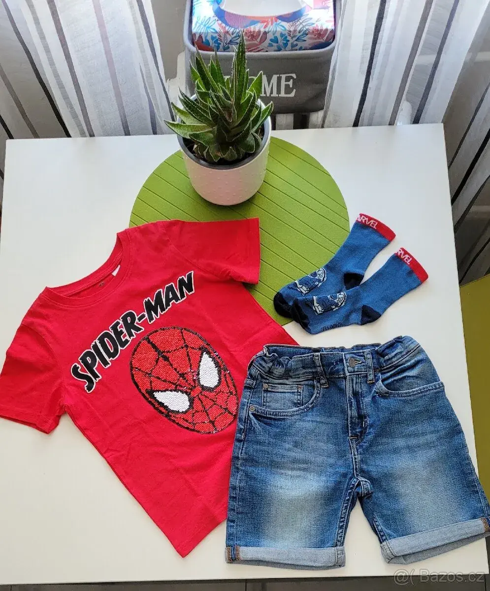 H&M komplet Spiderman vel.122-128