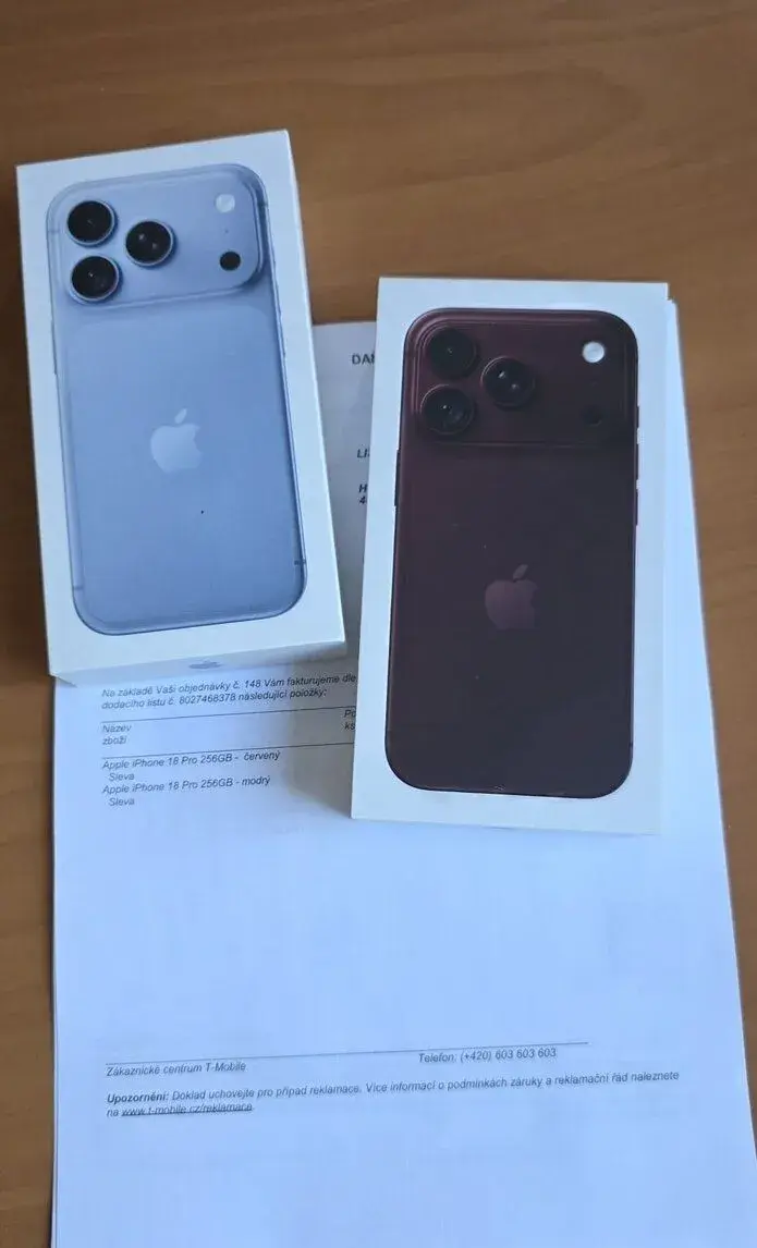 Apple iphone 18 PRO 256 GB burgundy modrý nový Praha/Liberec