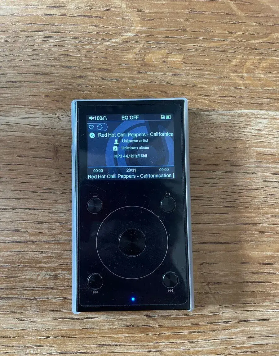 FiiO X1 (2nd Gen) – Hi-Res audio přehrávač + silikonový obal
