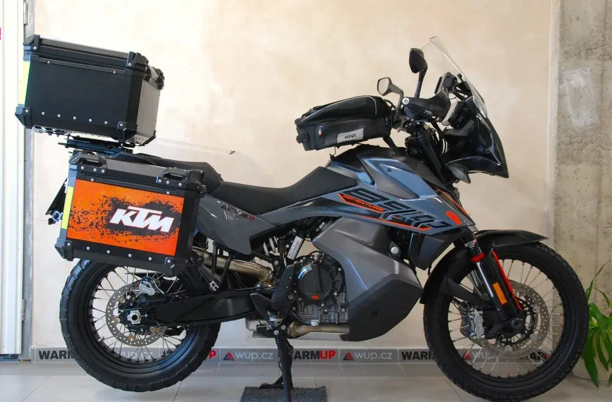KTM 890 Adventure - hezký stav,původ ČR,2.majitel