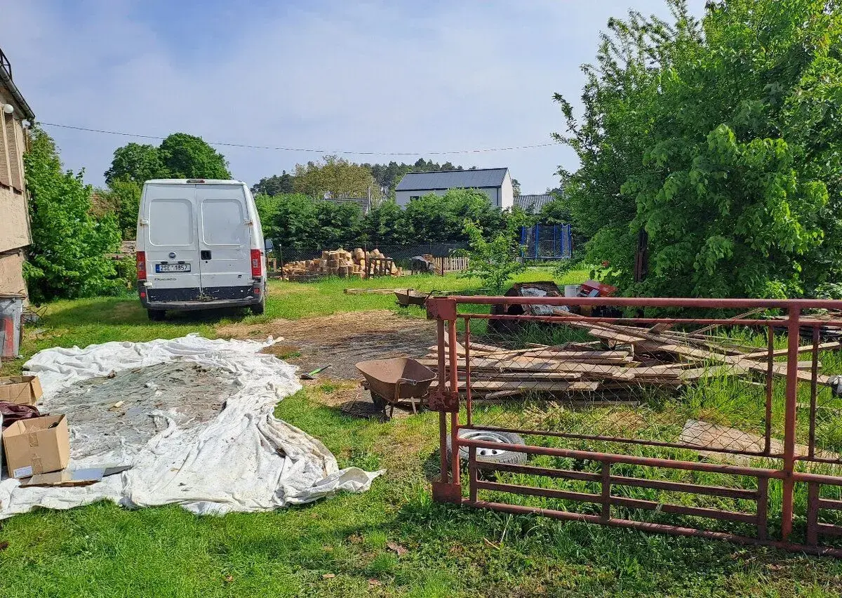 Vyklízení, stéhování, převoz materiálú, likvidace