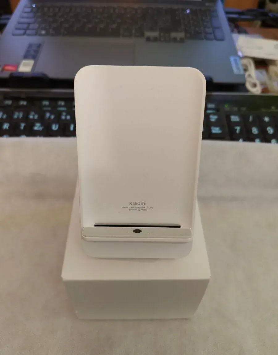 Xiaomi 80W Adaptivní bezdrátový nabíjecí stojánek