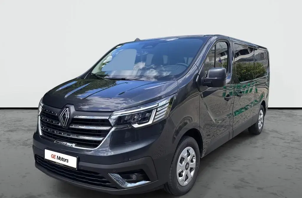 Renault Trafic – 2026, 12 000 km
