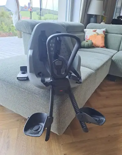 Přední dětská cyklosedačka Thule