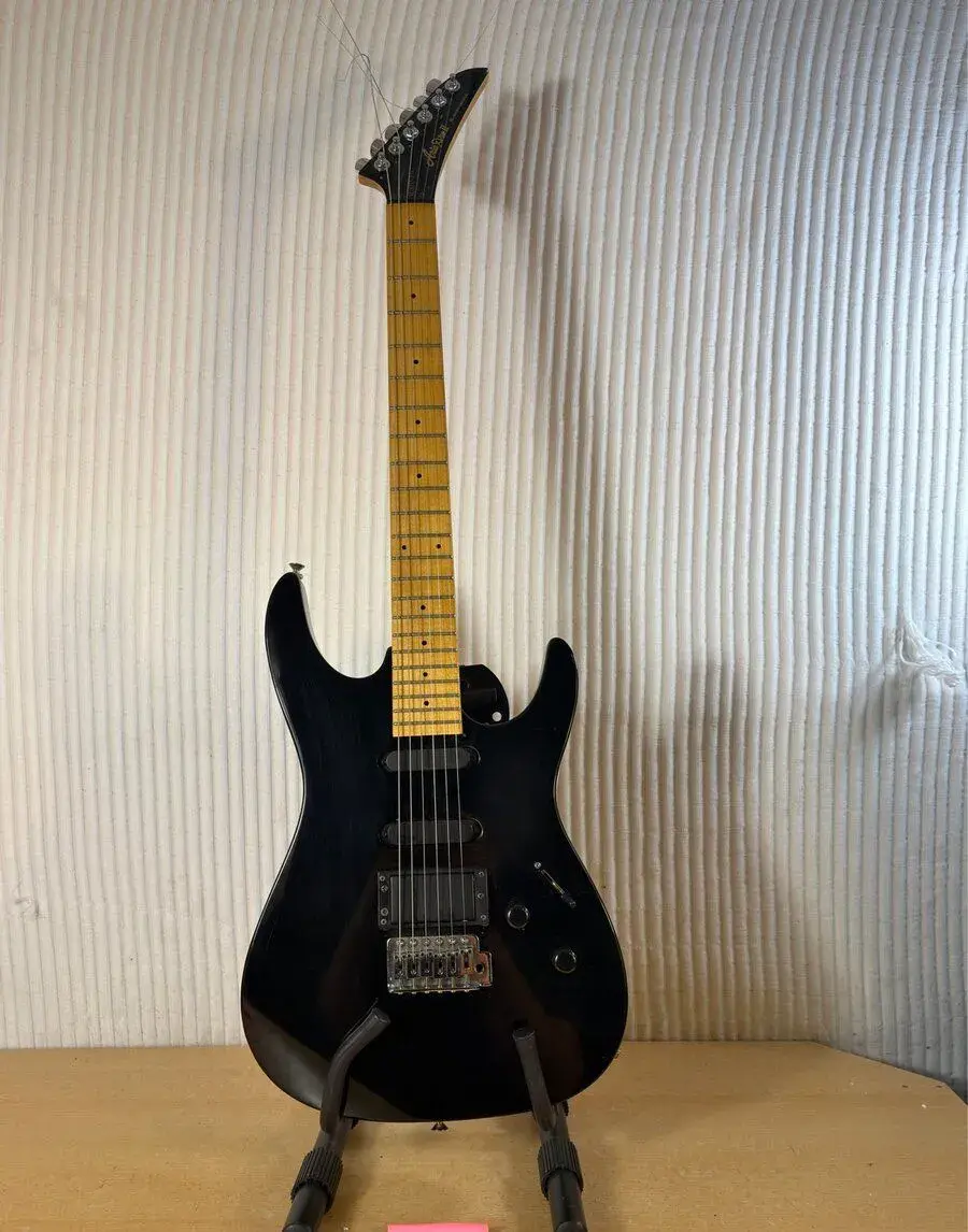 Aria Pro II SL Series (nejspíše model SL-ST-3