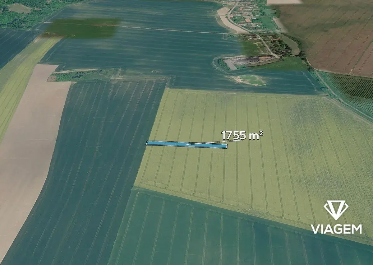 Pole 1 755 m², Podíl 33 % o výměře 585 m²