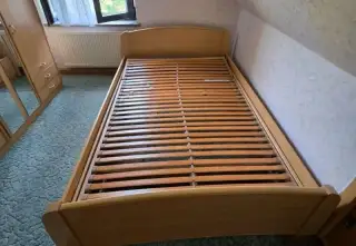 Postel s roštem - 200x140 cm