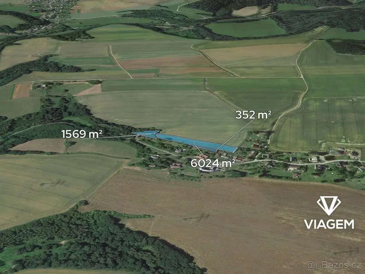 Pole 7 945 m², Podíl 17 % o výměře 1 348 m²