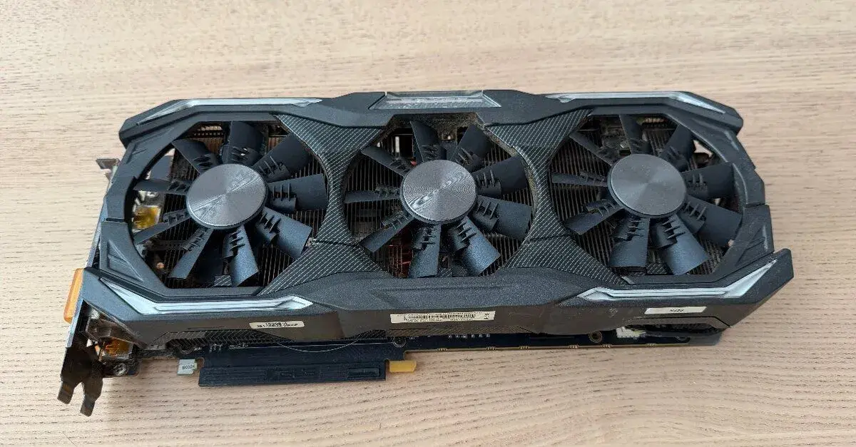 Zotac GTX 1070 AMP Extreme 8GB, funkcni
