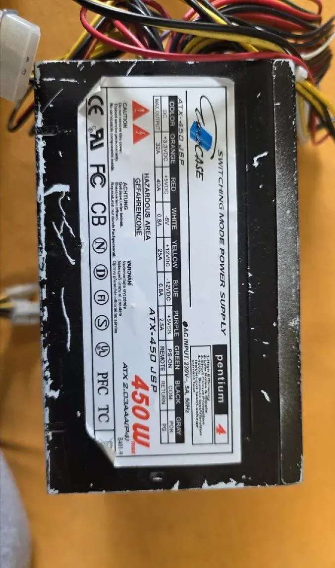 Počítačový zdroj 450W