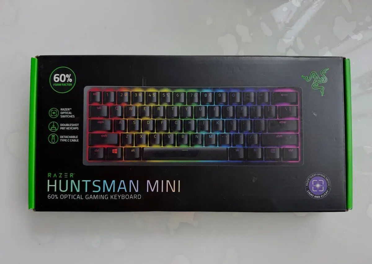 Razer Huntsman mini (purple switch)