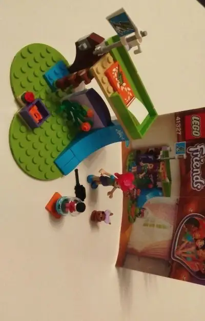 Lego friends Mia a její ložnice